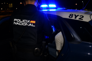 "Persona detenida por error de identidad mostrando DNI en comisaría España